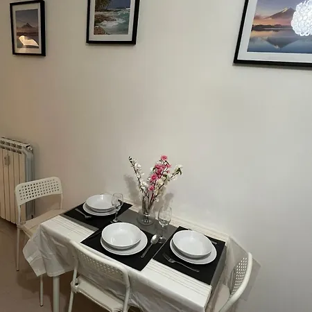 Centro Stazione Tuscolana Apartment *